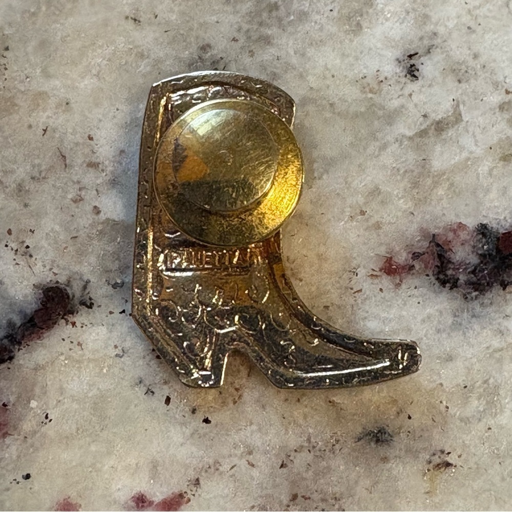 Vintage 80s Panetta Cowboy Boot Pin Gold Tone Crystal Tie Tack Jewelry Western - Picture 3 of 6